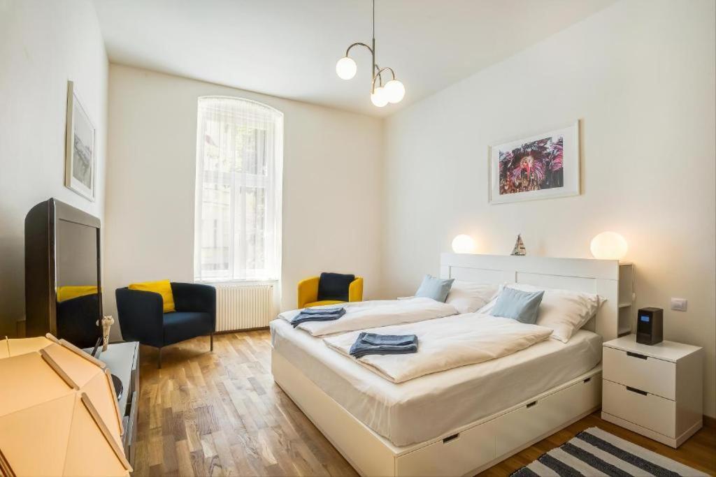 Apartman Karlovarska Marianske Lazne Exterior photo